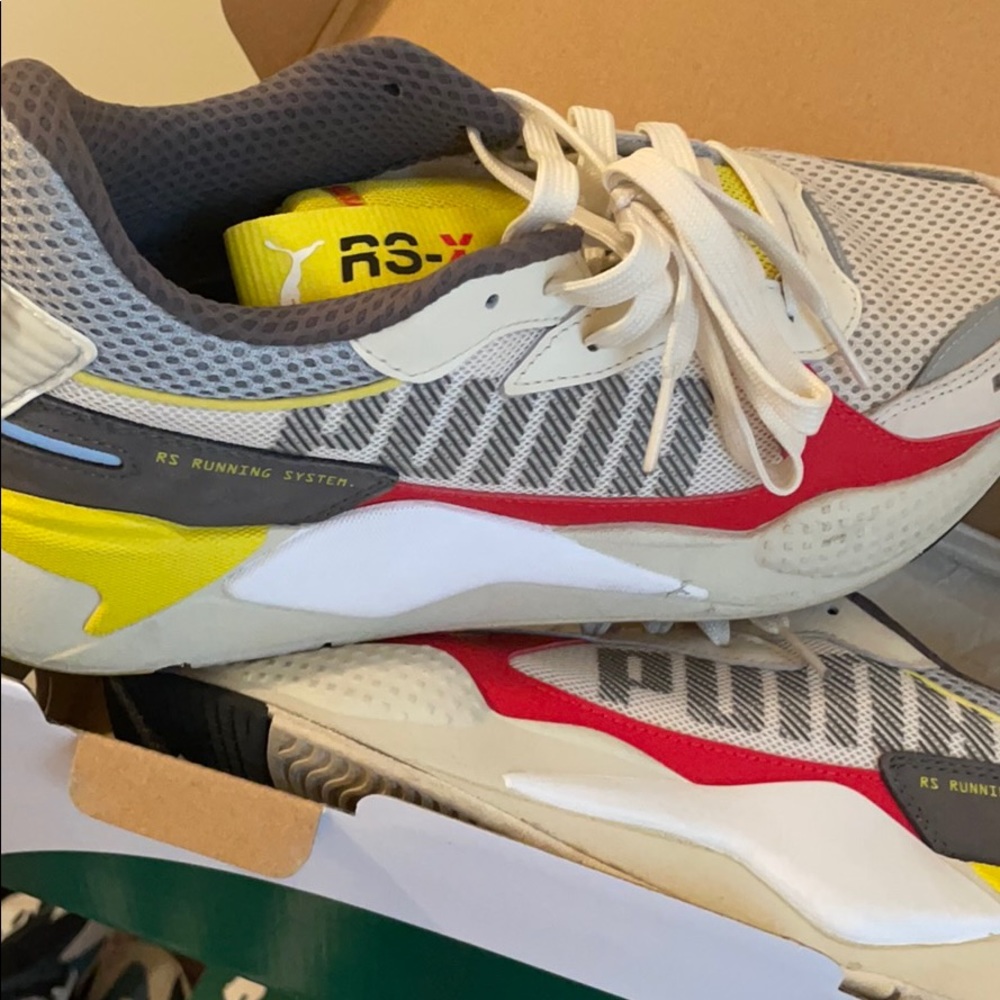 Puma Sneakers